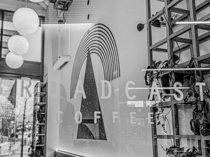 broadcast coffee roasters x la marzocco home